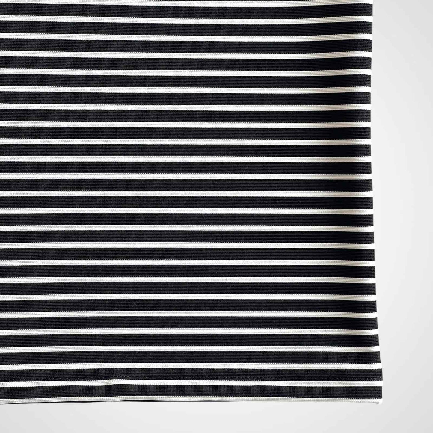 CLASSIC STRIPED TEE IN BLACK