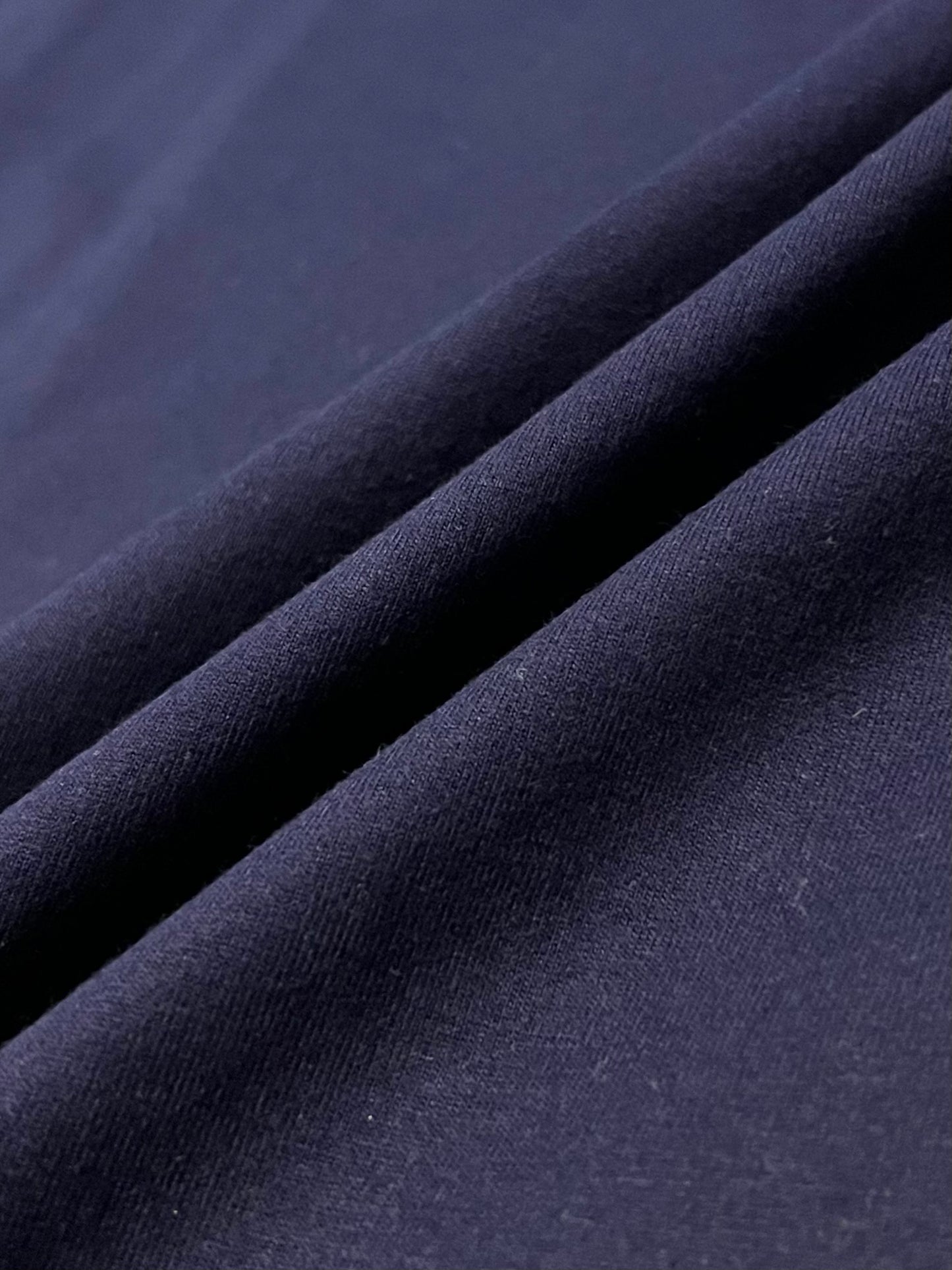 CLASSIC TEE IN NAVY BLUE