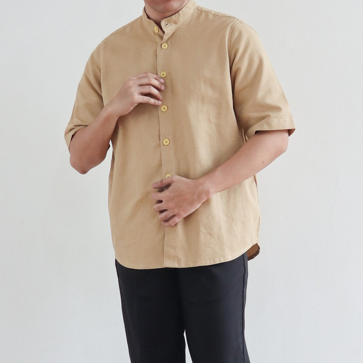 OVERSIZED MANDARIN COLLAR POLO IN SAND V.2 – PO:YO