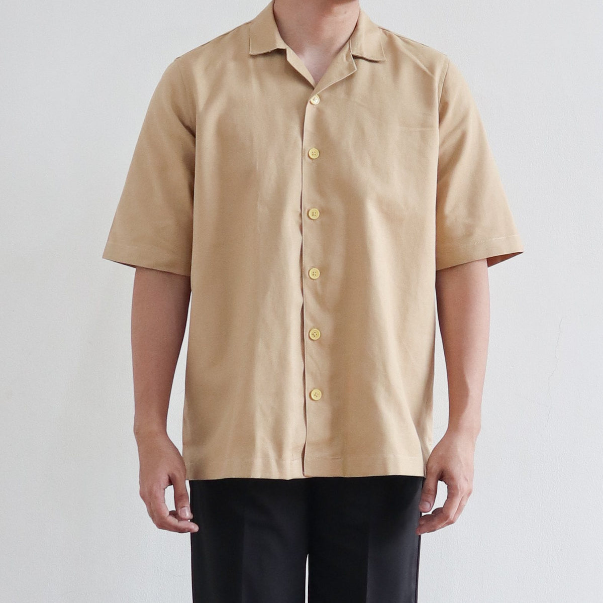 OVERSIZED CUBAN SHIRT IN SAND V.2