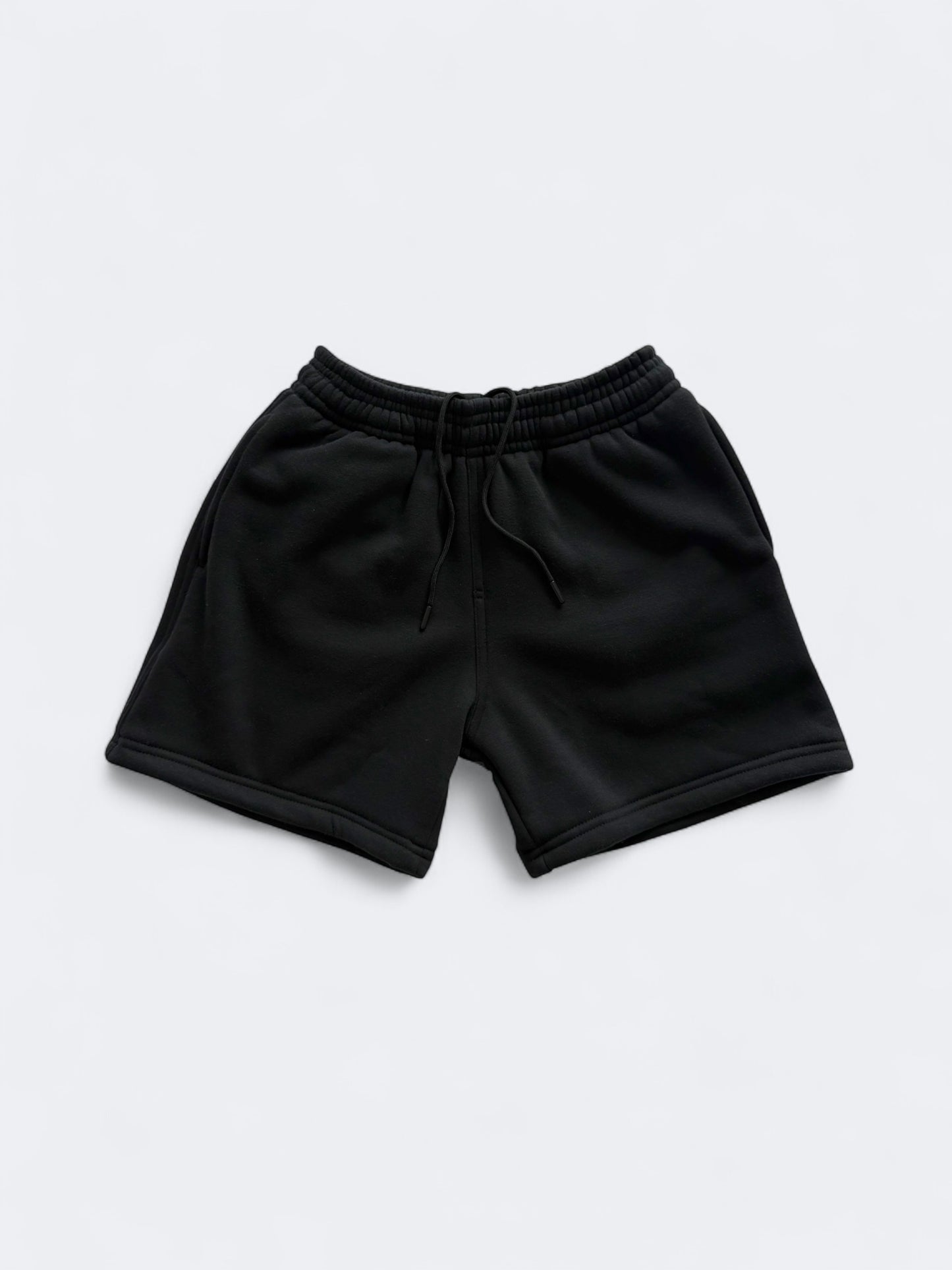 SWEATSHORTS IN BLACK