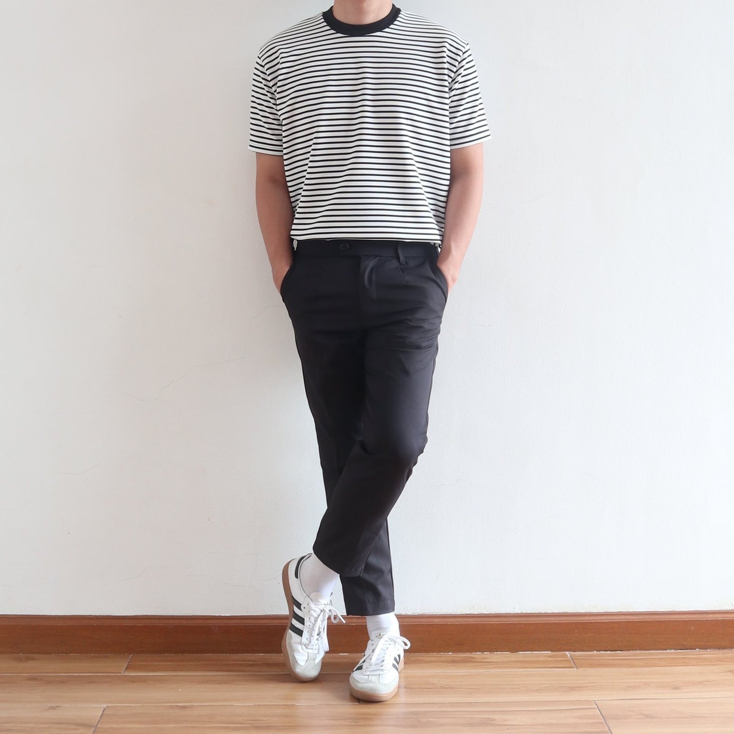 CLASSIC STRIPED TEE IN WHITE