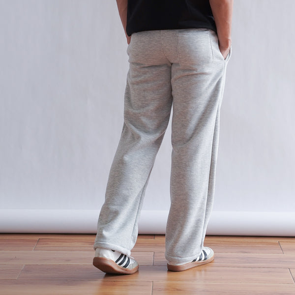 SWEATPANTS IN HEATHER GRAY
