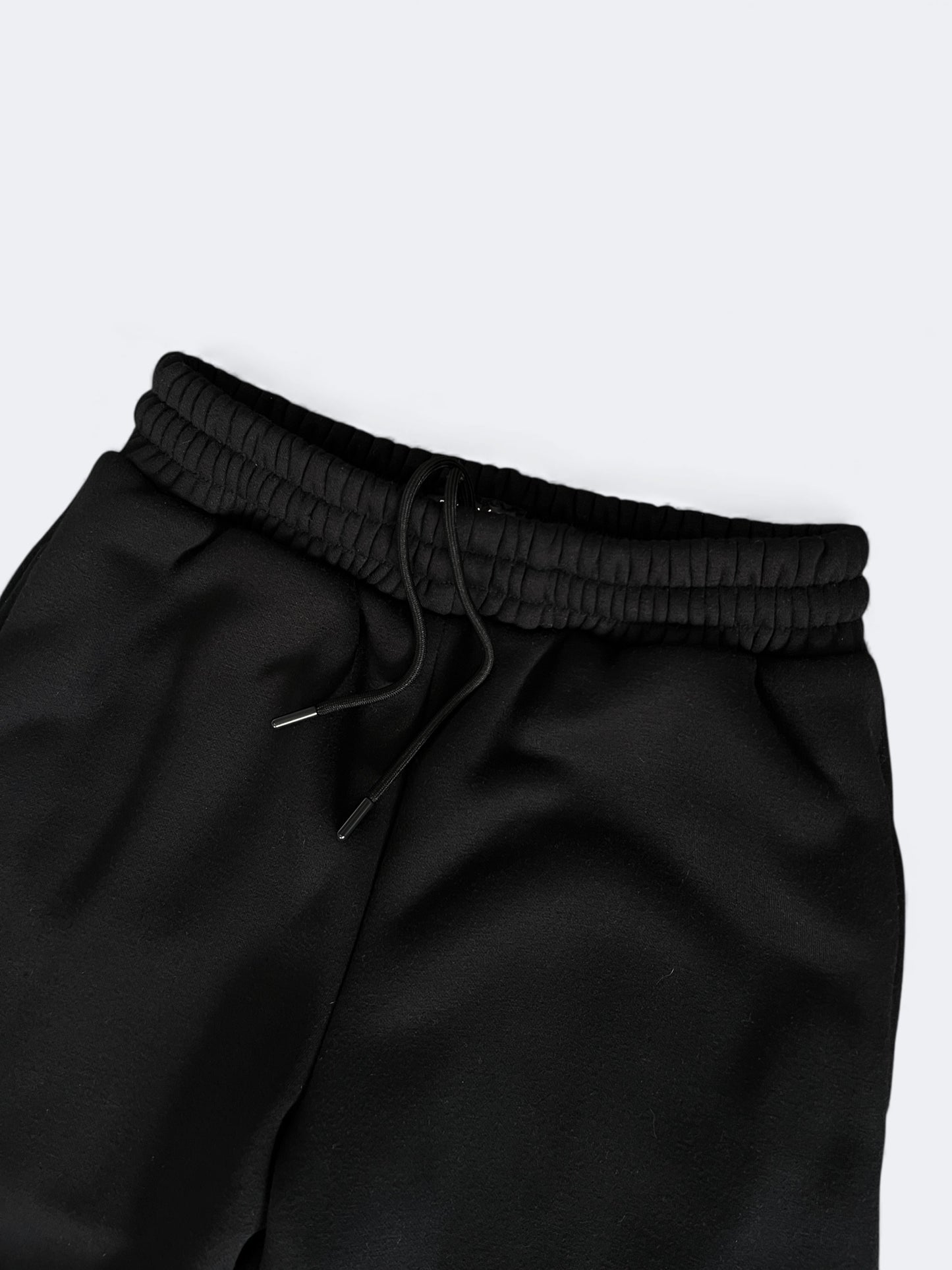 SWEATPANTS IN BLACK