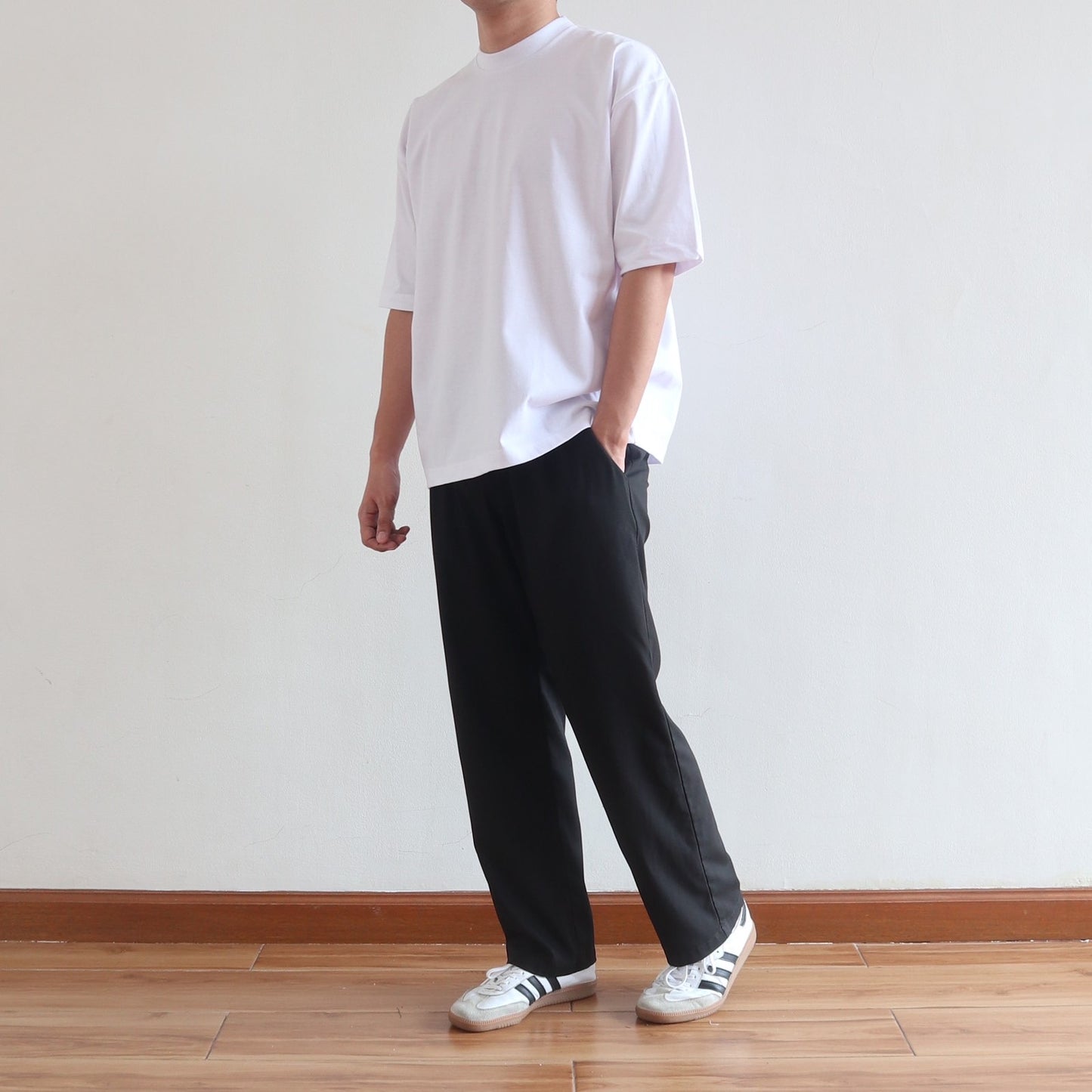 BOX TEE IN WHITE