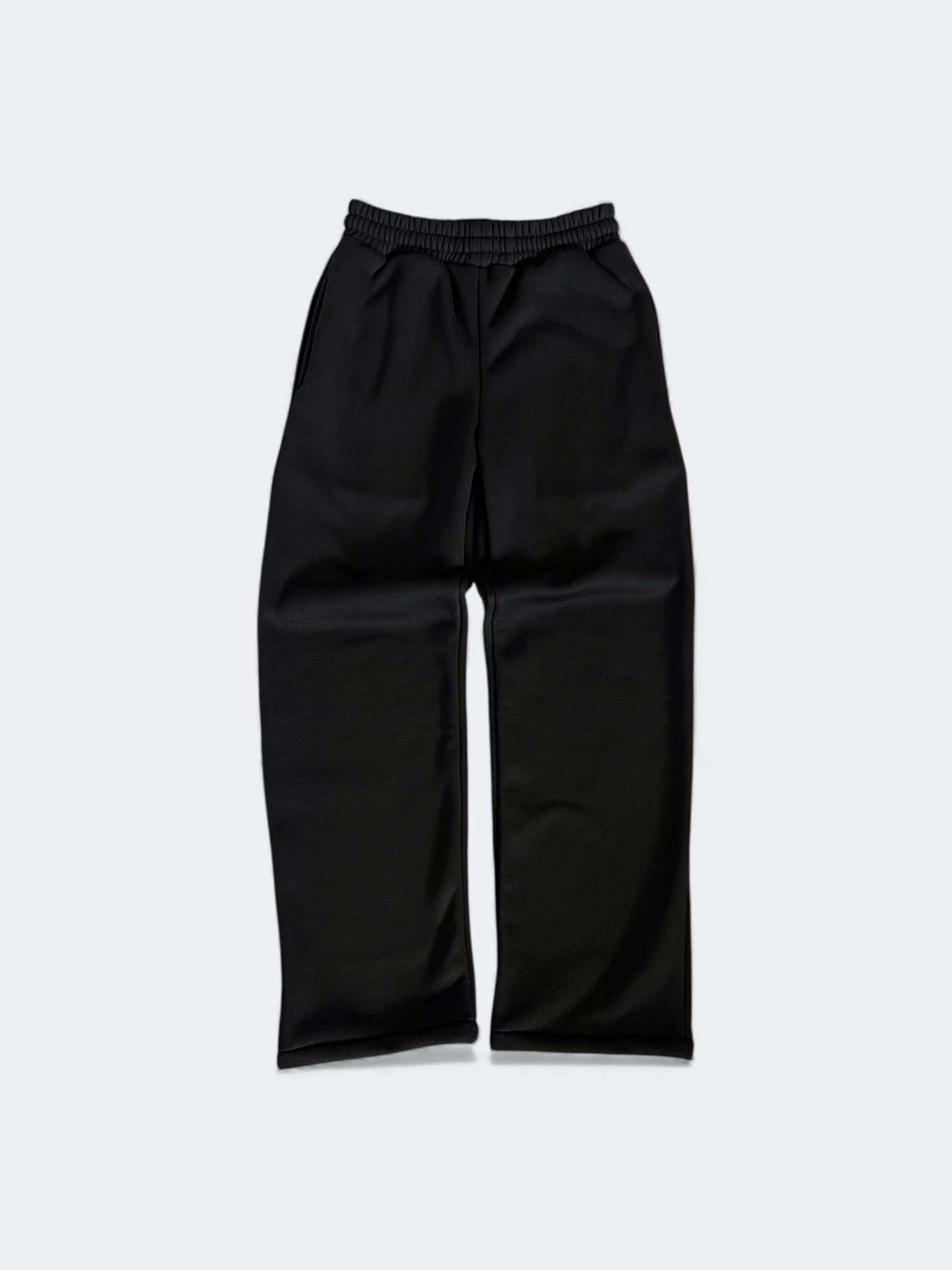 SWEATPANTS IN BLACK