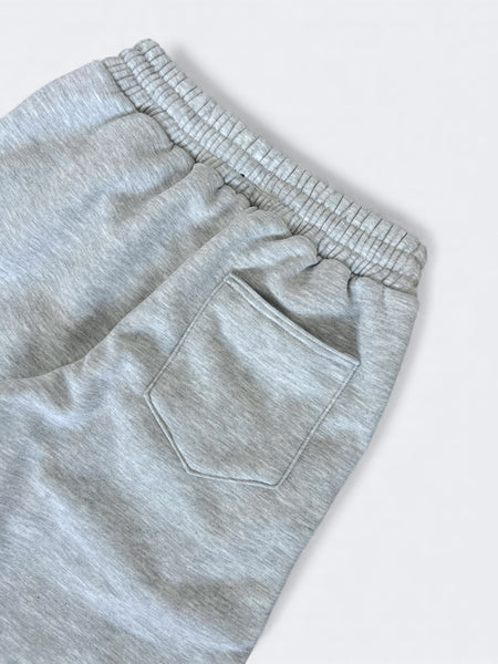 SWEATPANTS IN HEATHER GRAY