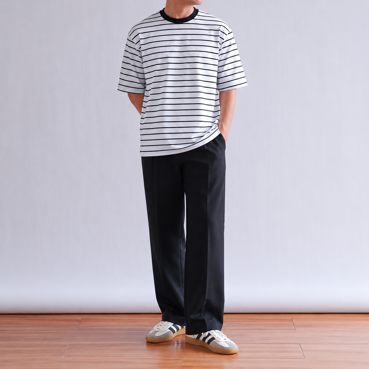 BOX EMBOSSED STRIPED TEE IN WHITE