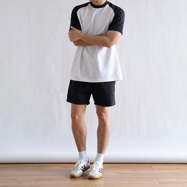 CLASSIC RAGLAN TEE IN WHITE/BLACK