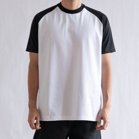 CLASSIC RAGLAN TEE IN WHITE/BLACK