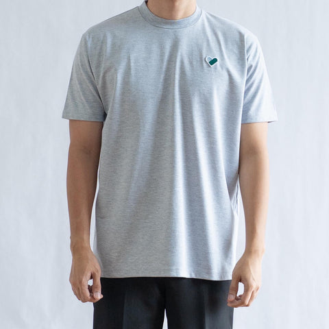 CLASSIC FINGER HEART EMBROIDERED TEE IN HEATHER GRAY/GREEN