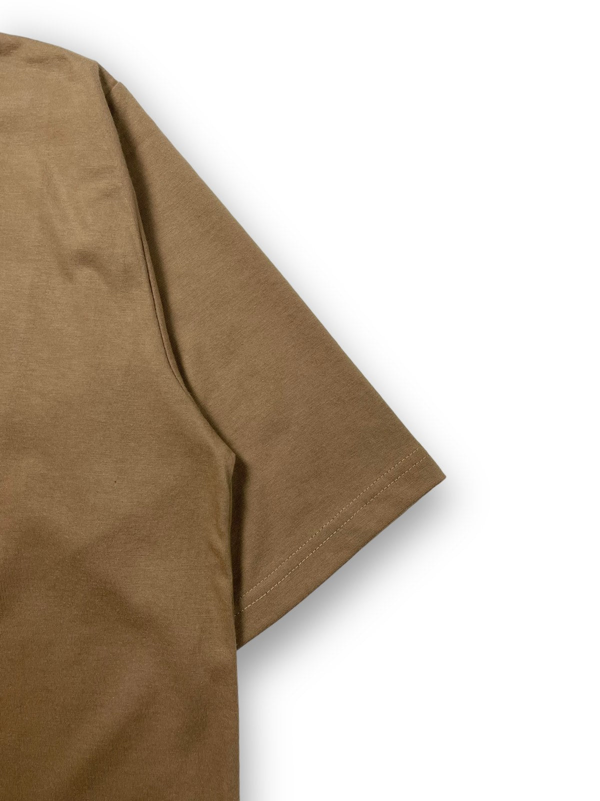 BOXY CURVE HEM TEE IN MOCHA BROWN