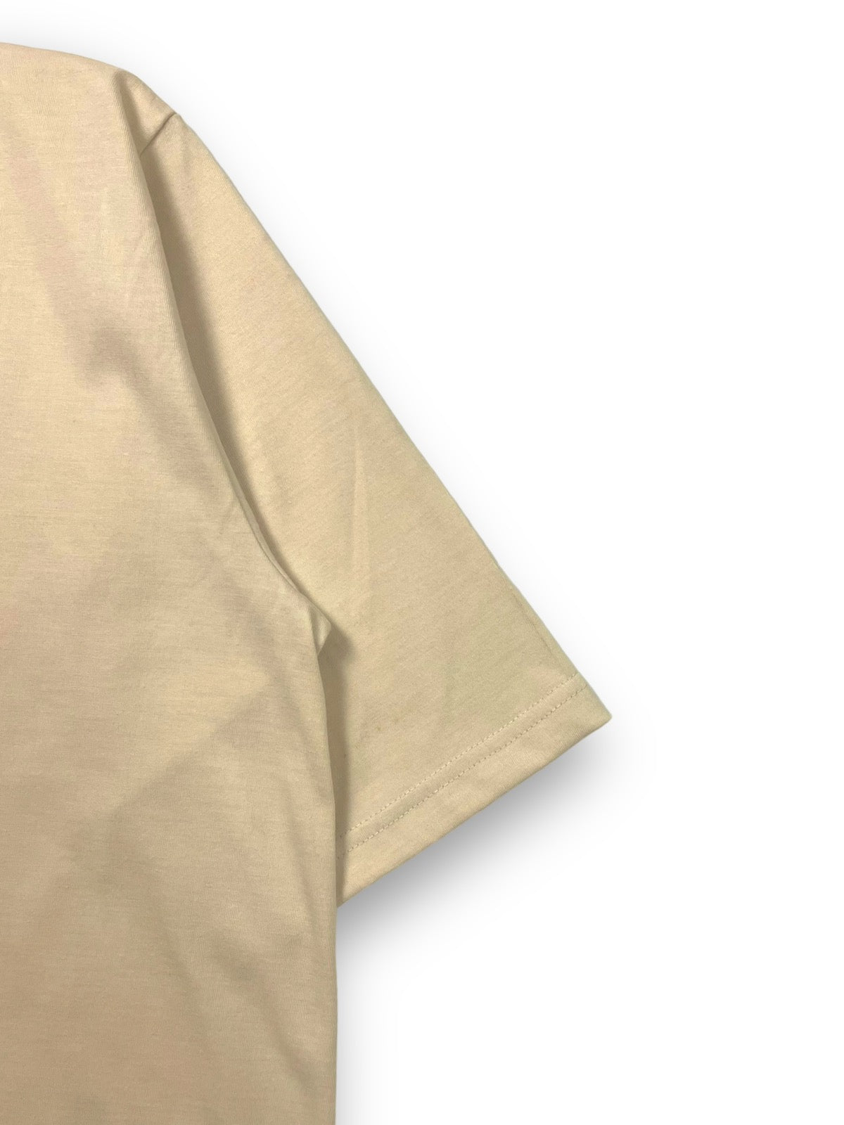 BOXY CURVE HEM TEE IN OFF WHITE