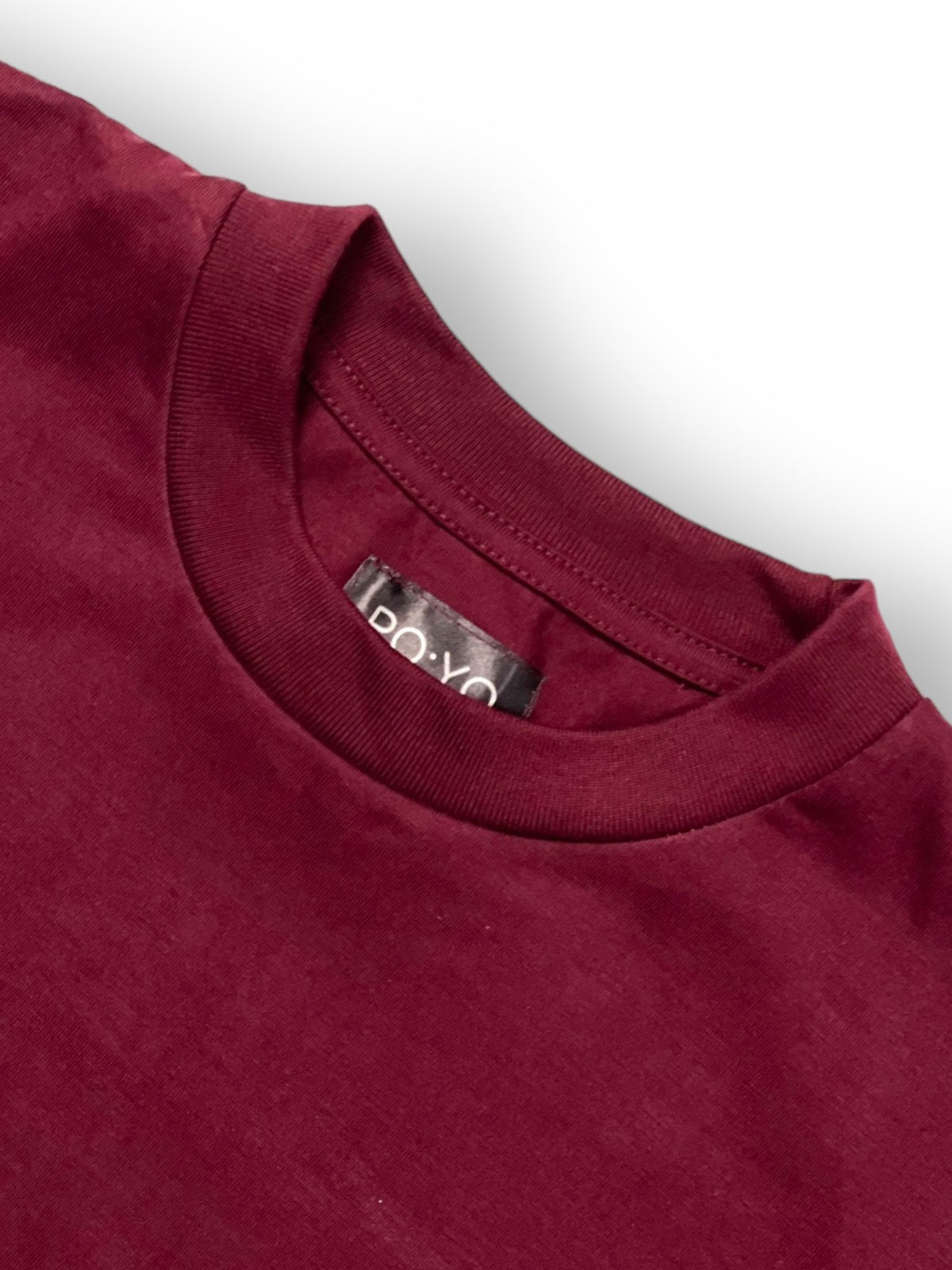 BOXY CURVE HEM TEE IN WINE