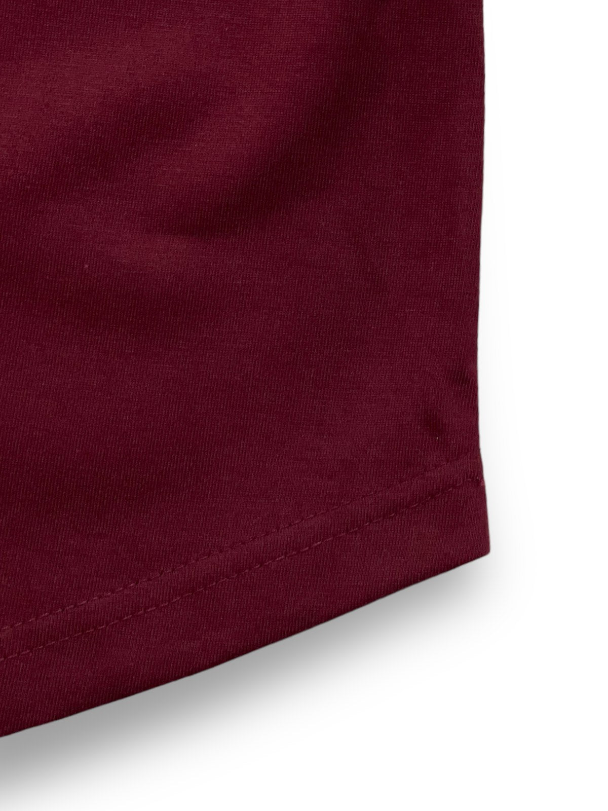 BOXY CURVE HEM TEE IN WINE