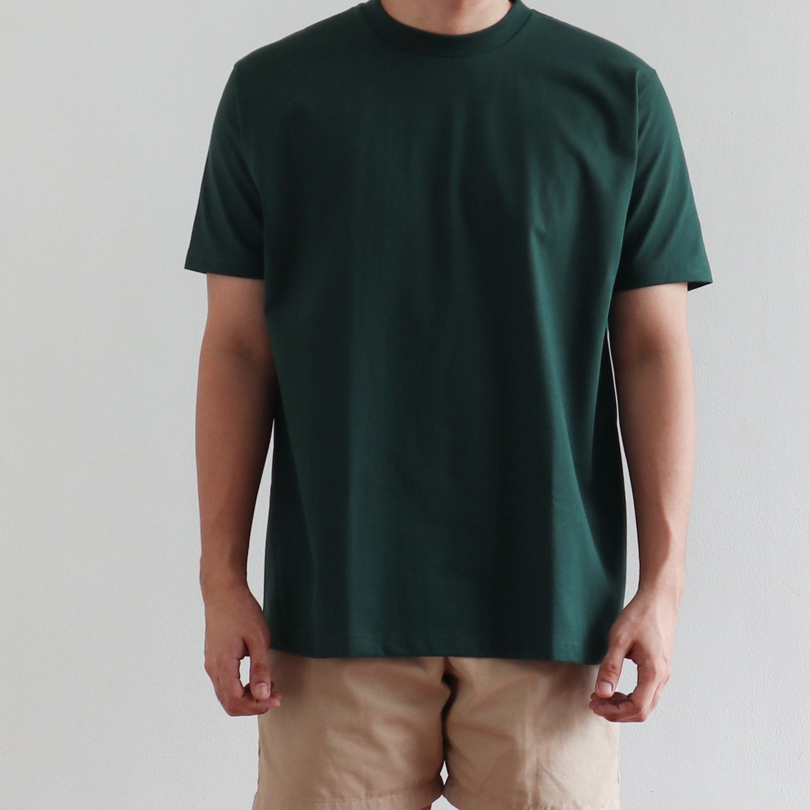 CLASSIC TEE IN FOREST GREEN