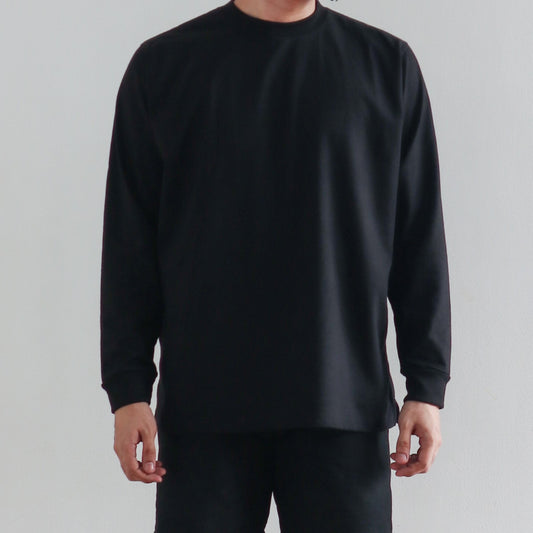 LONG SLEEVE TEE IN BLACK