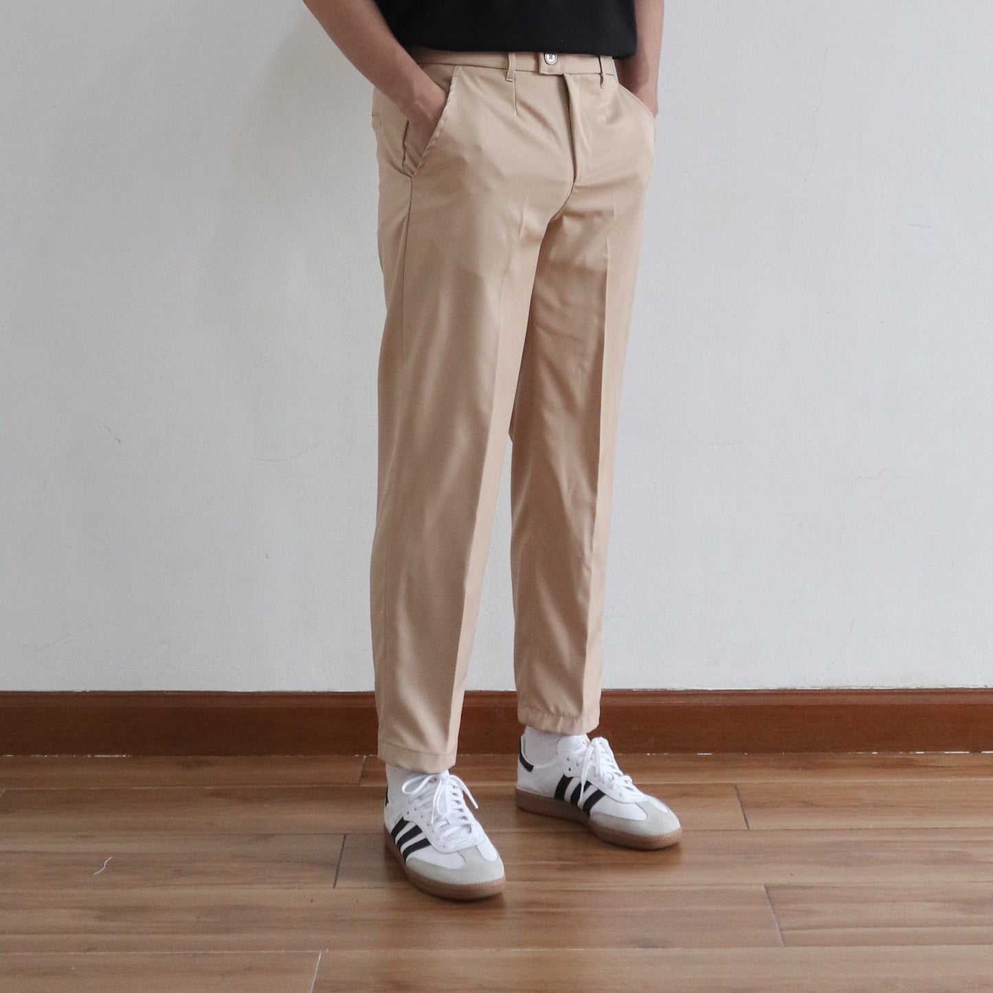 SMART TROUSERS IN KHAKI