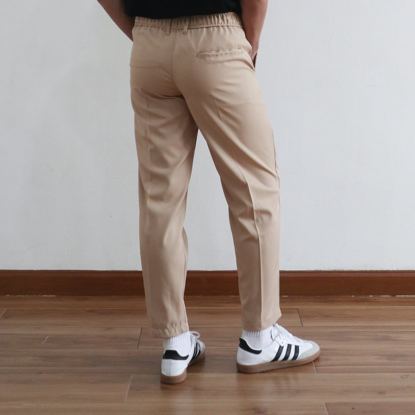 SMART TROUSERS IN KHAKI