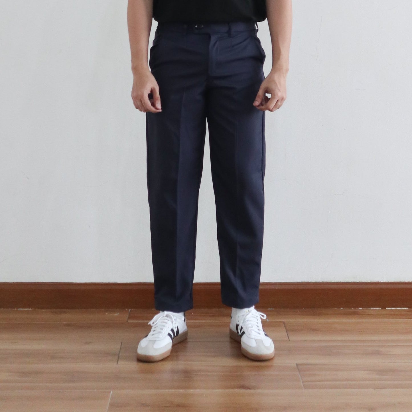 SMART TROUSERS IN DARK NAVY