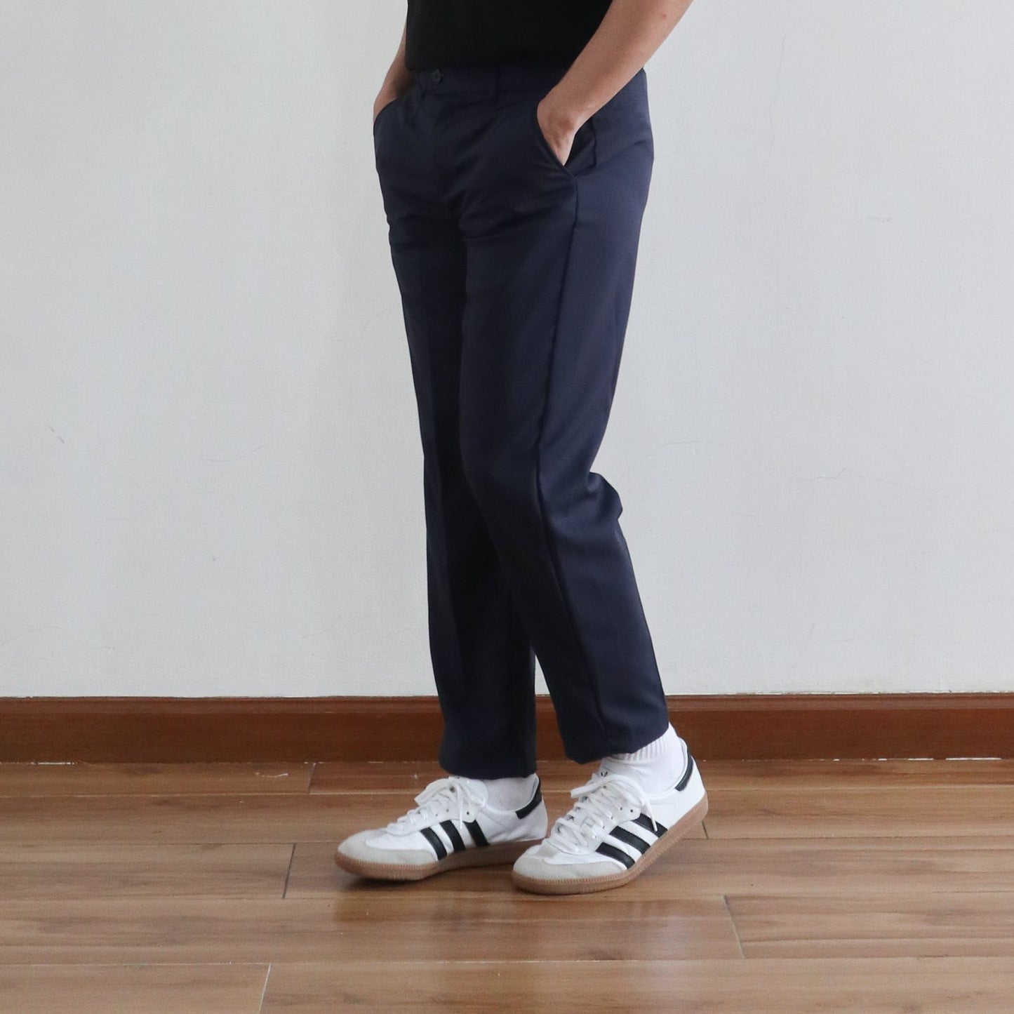 SMART TROUSERS IN DARK NAVY