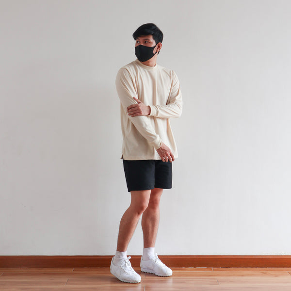 LONG SLEEVE TEE IN OFF WHITE