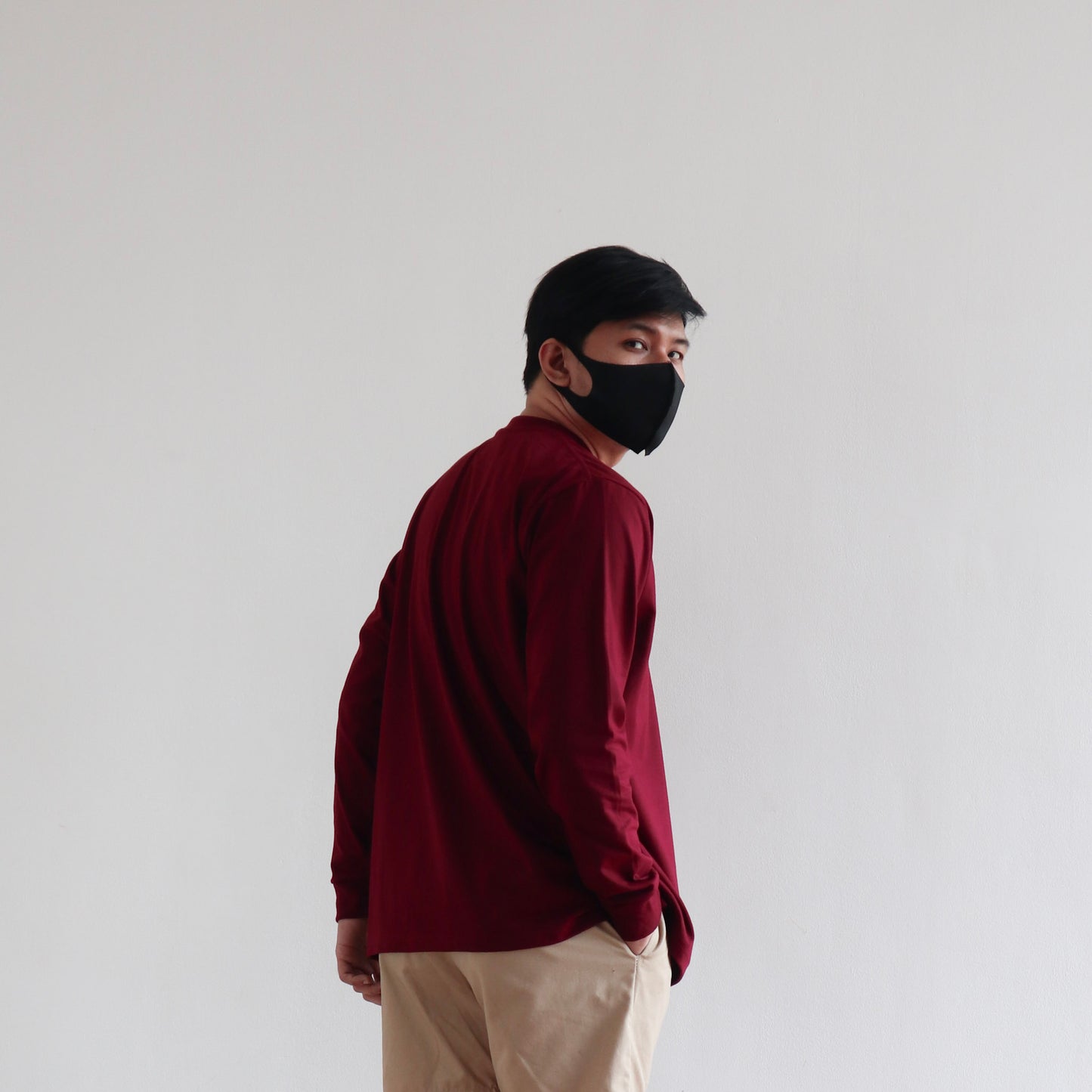 LONG SLEEVE TEE IN WINE