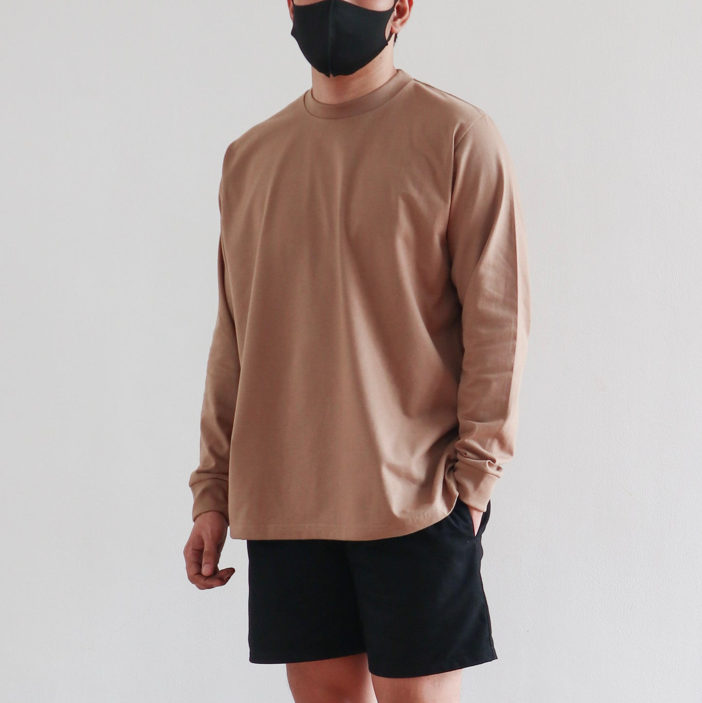 LONG SLEEVE TEE IN MOCHA BROWN