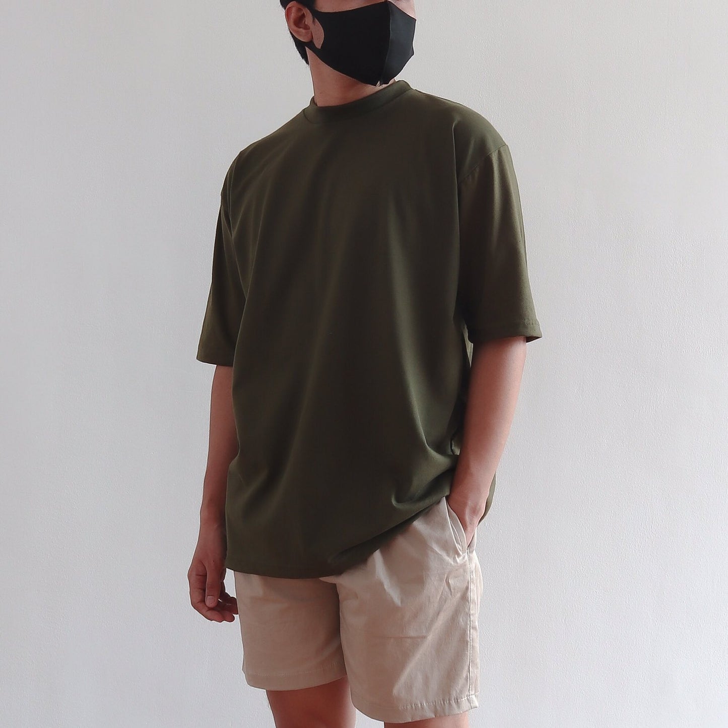 OVERSIZED KOREAN TEE IN ARMY GREEN
