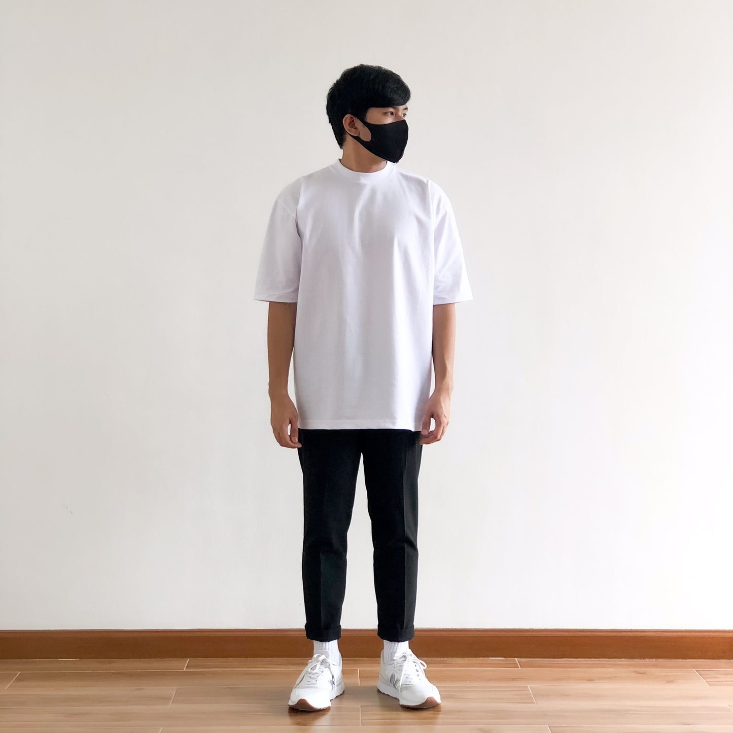 OVERSIZED KOREAN TEE IN WHITE