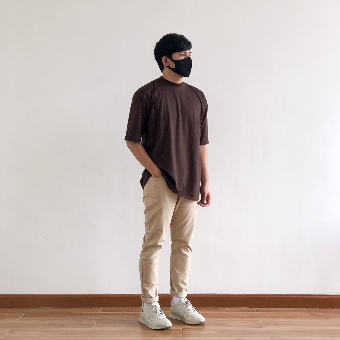 OVERSIZED KOREAN TEE IN DARK BROWN