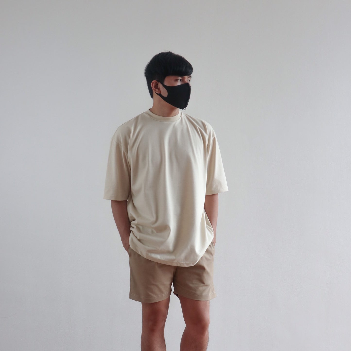 OVERSIZED KOREAN TEE IN OFF WHITE