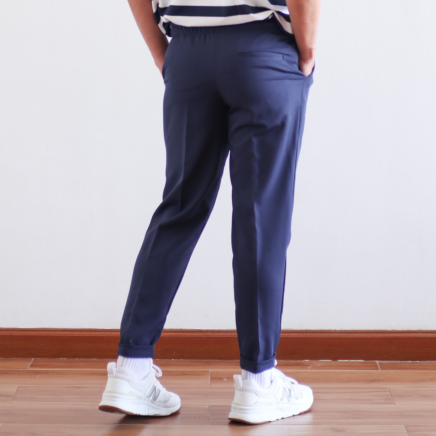 KOREAN ANKLE PANTS IN NAVY BLUE
