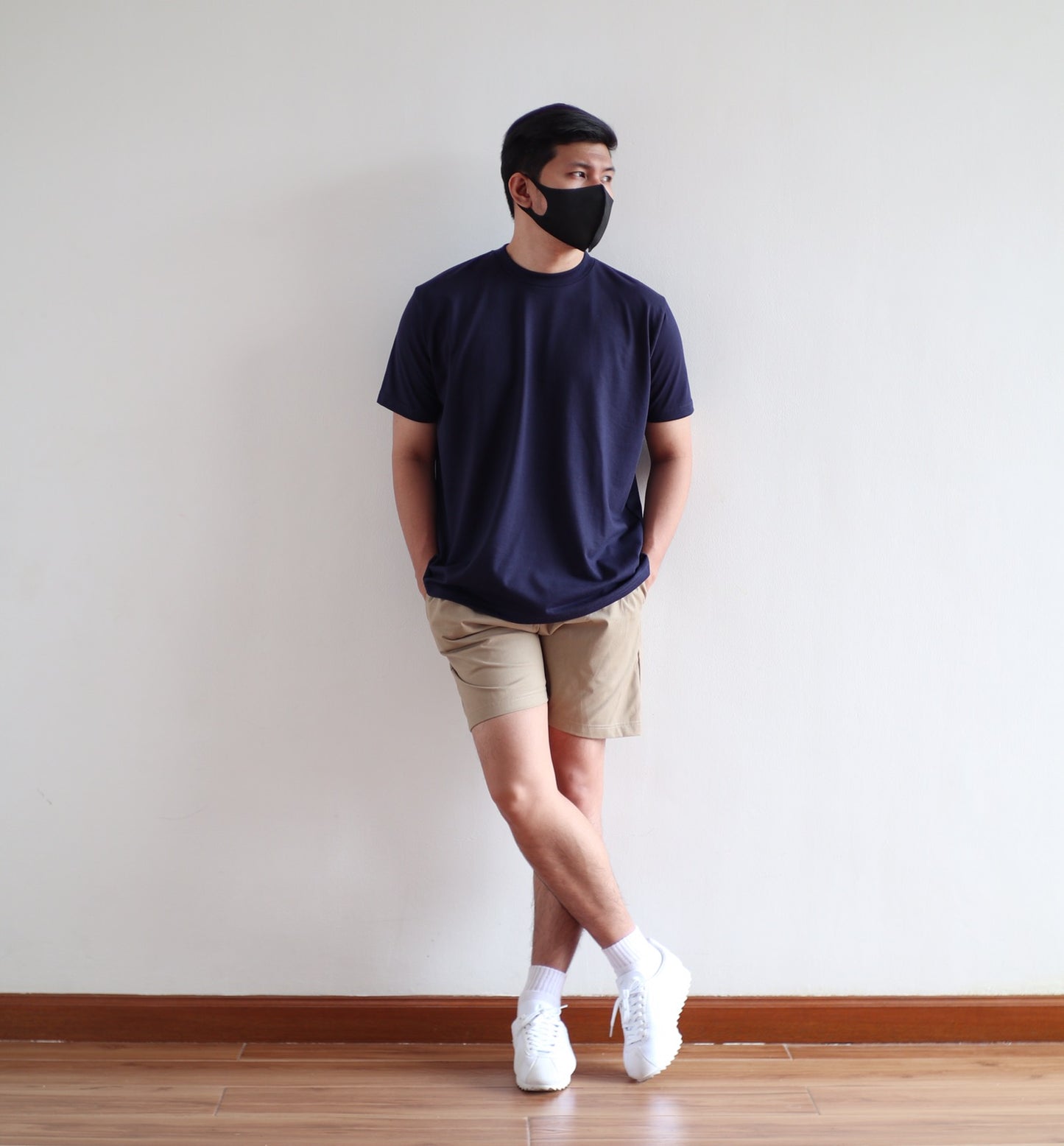 CLASSIC TEE IN NAVY BLUE