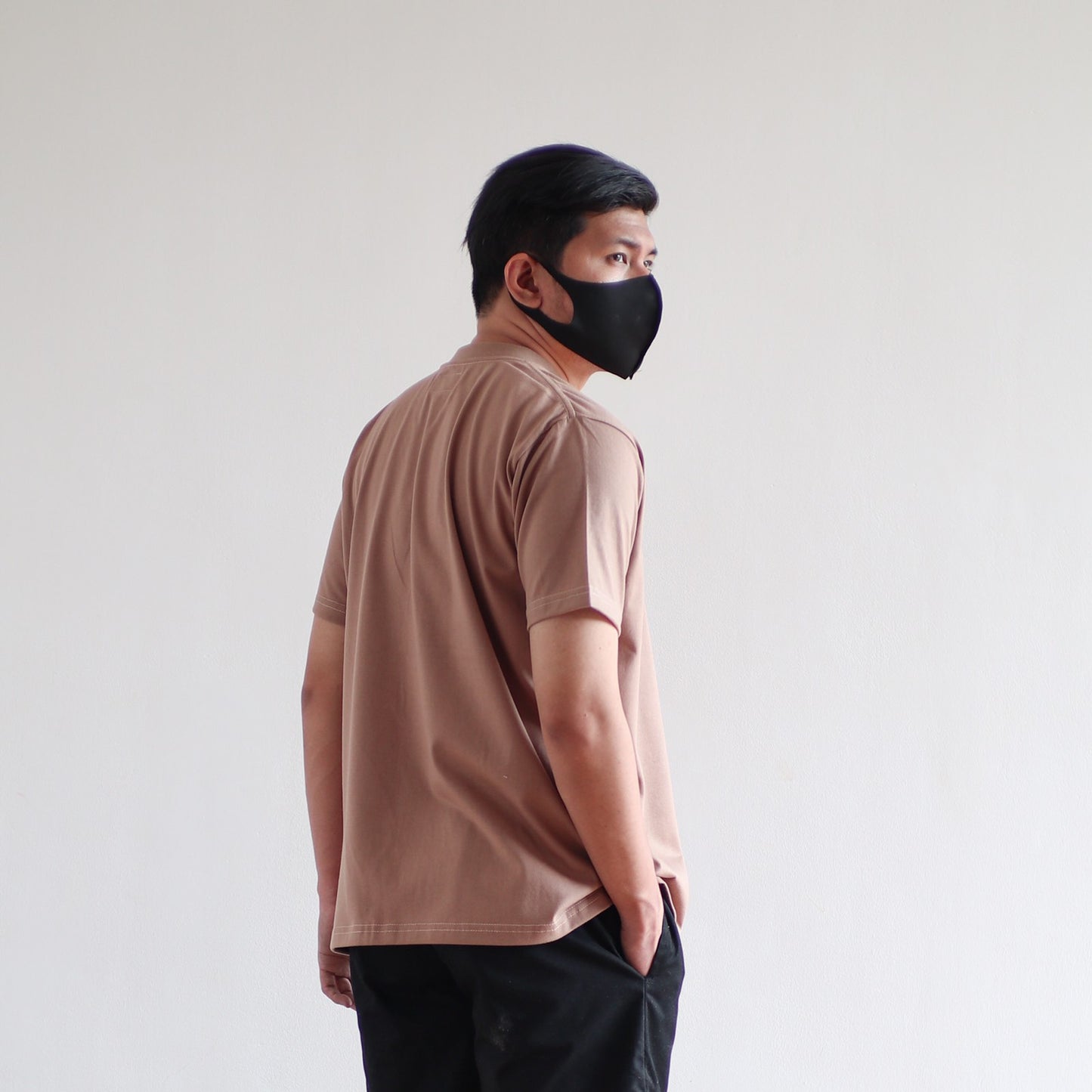 CLASSIC TEE IN MOCHA BROWN